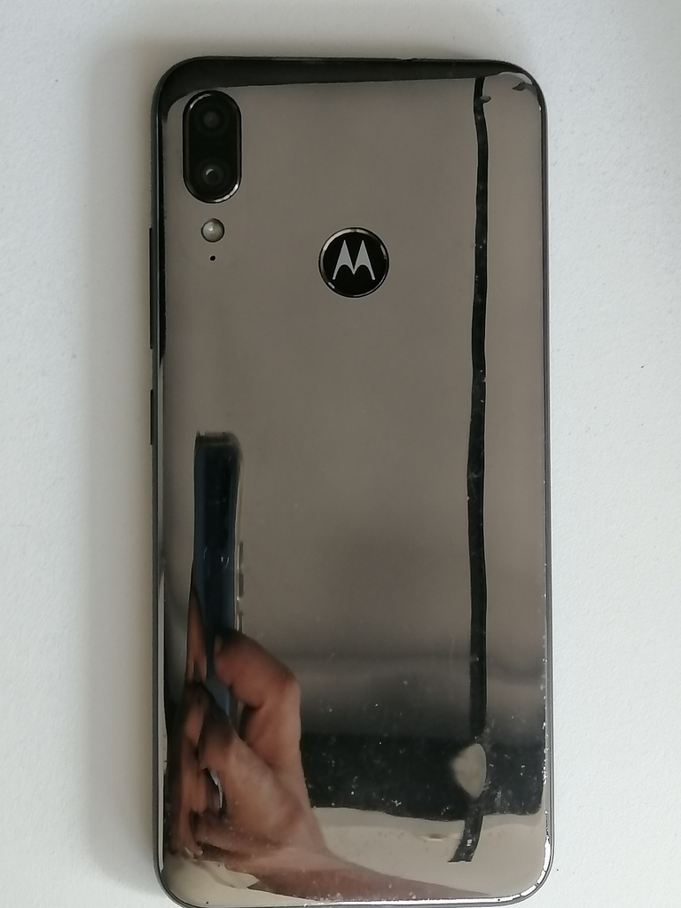 CELULAR MOTO e6 PLUS