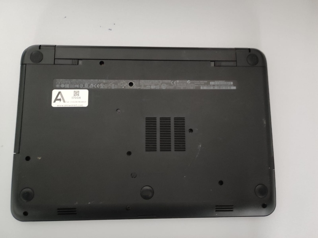 LAPTOP HP 15-AQ002lA