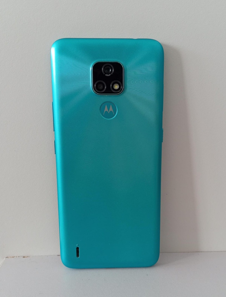 CELULAR MOTO E7